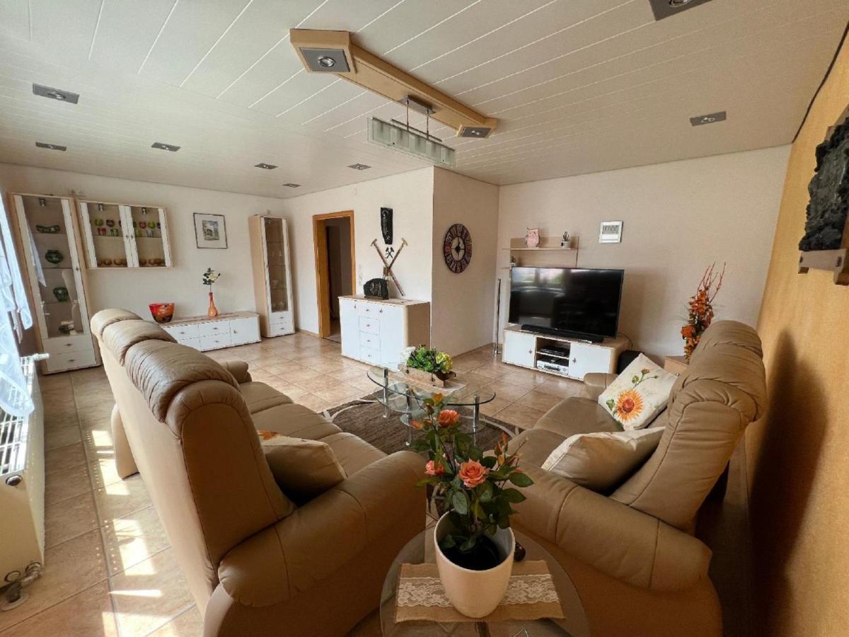 Ferienwohnung "Auszeit" Mit Garten Санкт Освалд Екстериор снимка